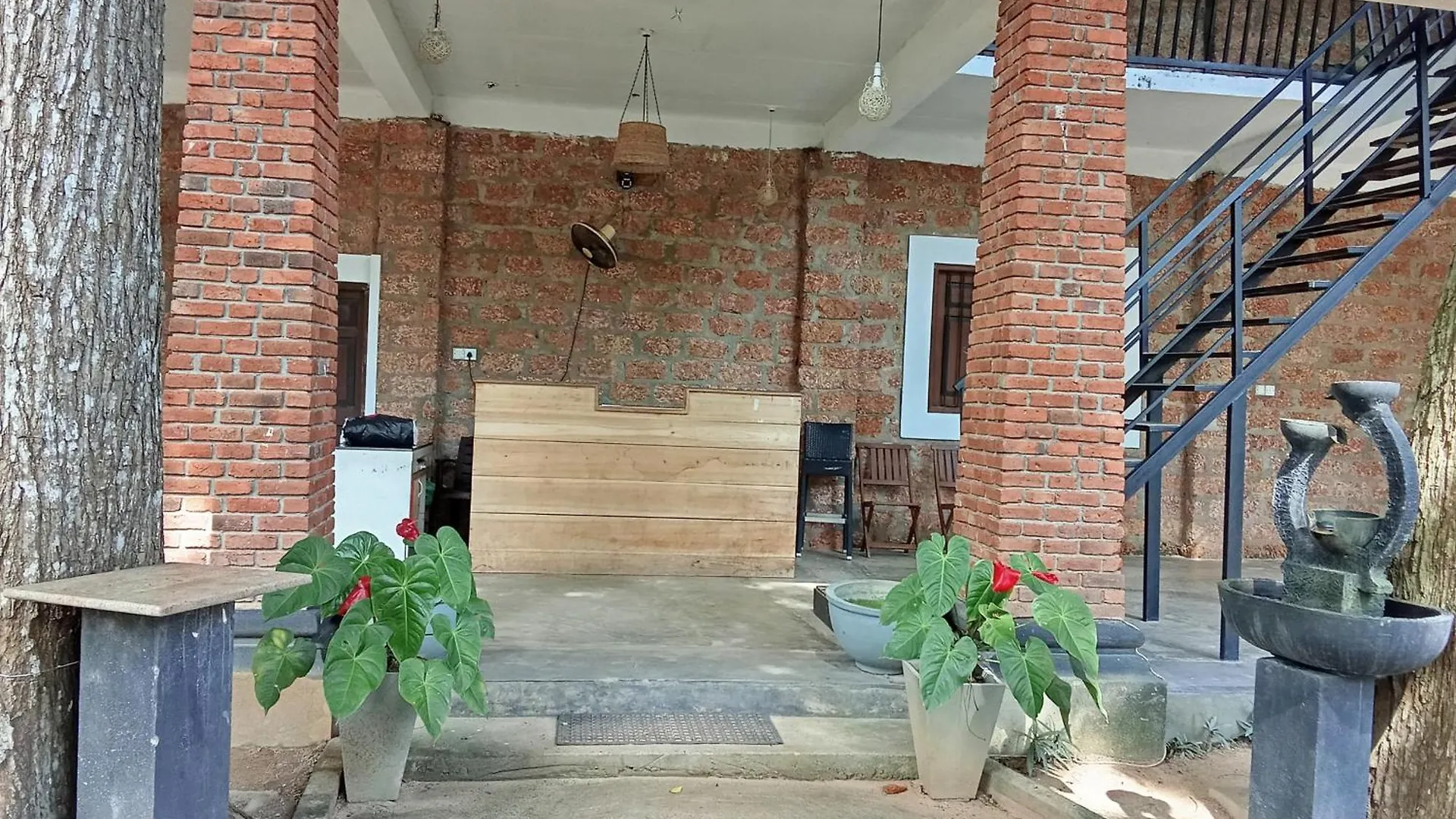 **** Hotel Lanka Bangla Inn Villas Restaurant & Travels Katunayake Sri Lanka