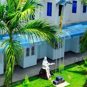 Hostel Shiromi Katunayake